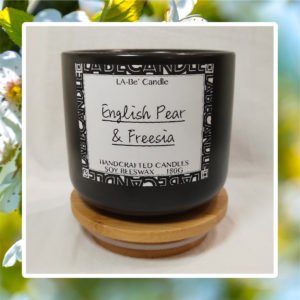 English Pear & Freesia 英國梨與小蒼蘭